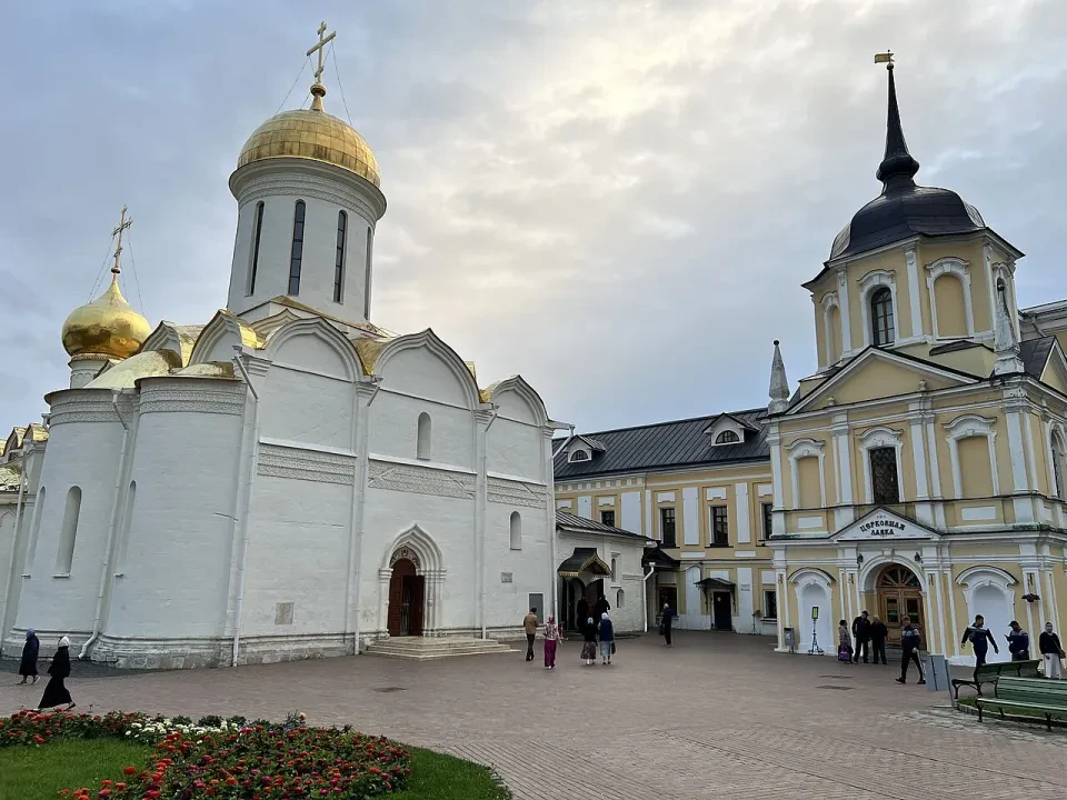 Хотьково и Троице-Сергиева Лавра