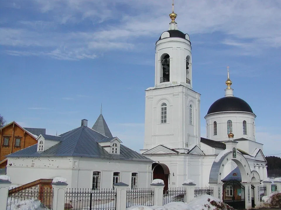 Махра, Лукианова пустынь, Александрова слобода